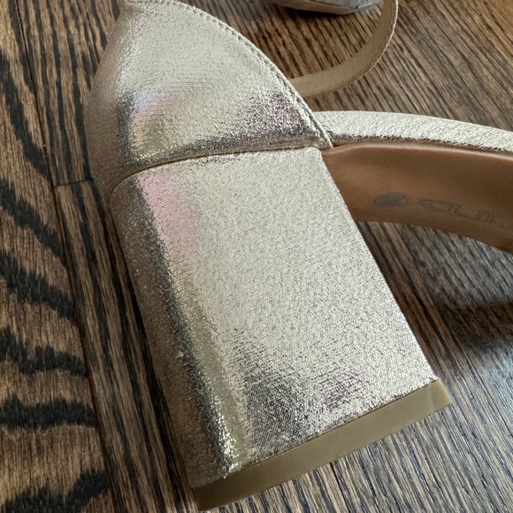 CL by Chinese Laundry Champagne Chunky Heel - Picture 3 of 7